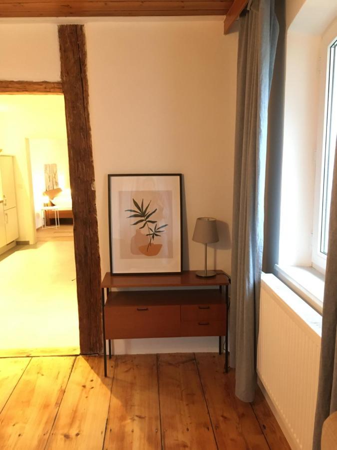 Ferienwohnung Rotes Haus 슈나이타크 외부 사진
